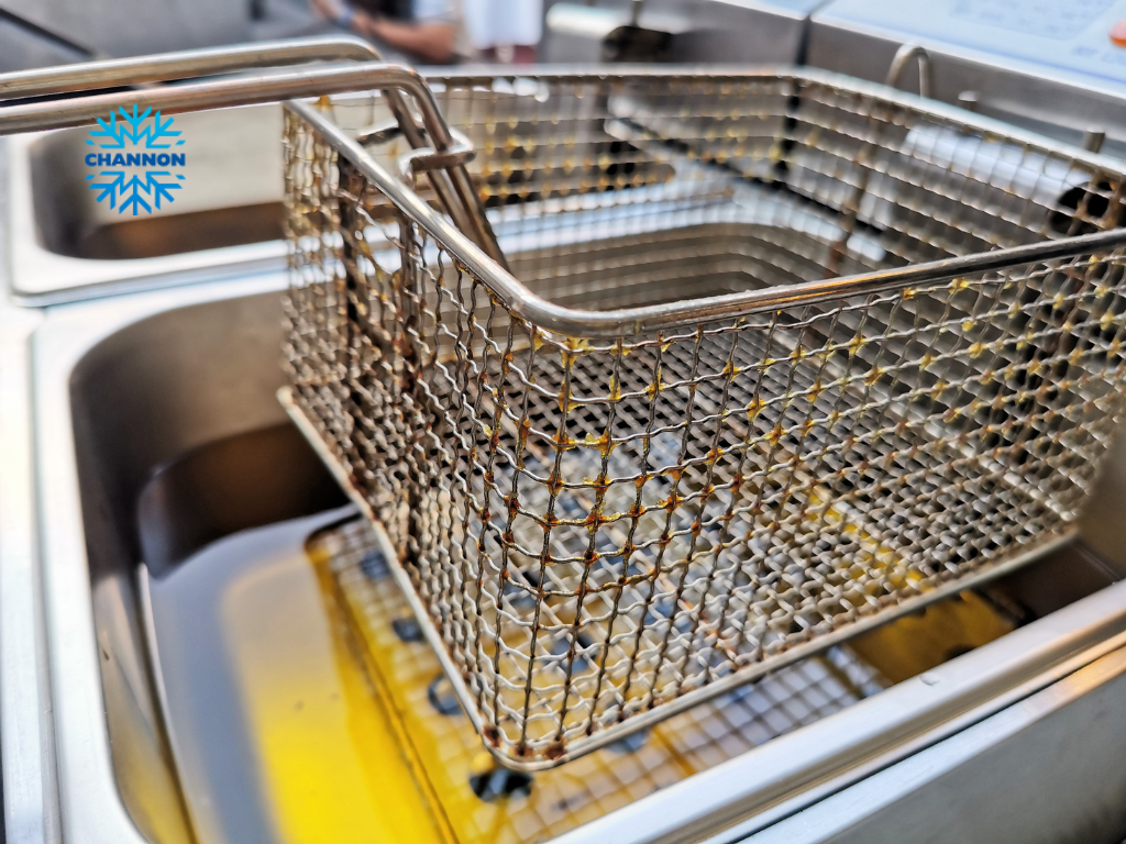 commercial deep fryer
