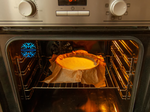 How Commercial Baking Equipment Affects Product Consistency